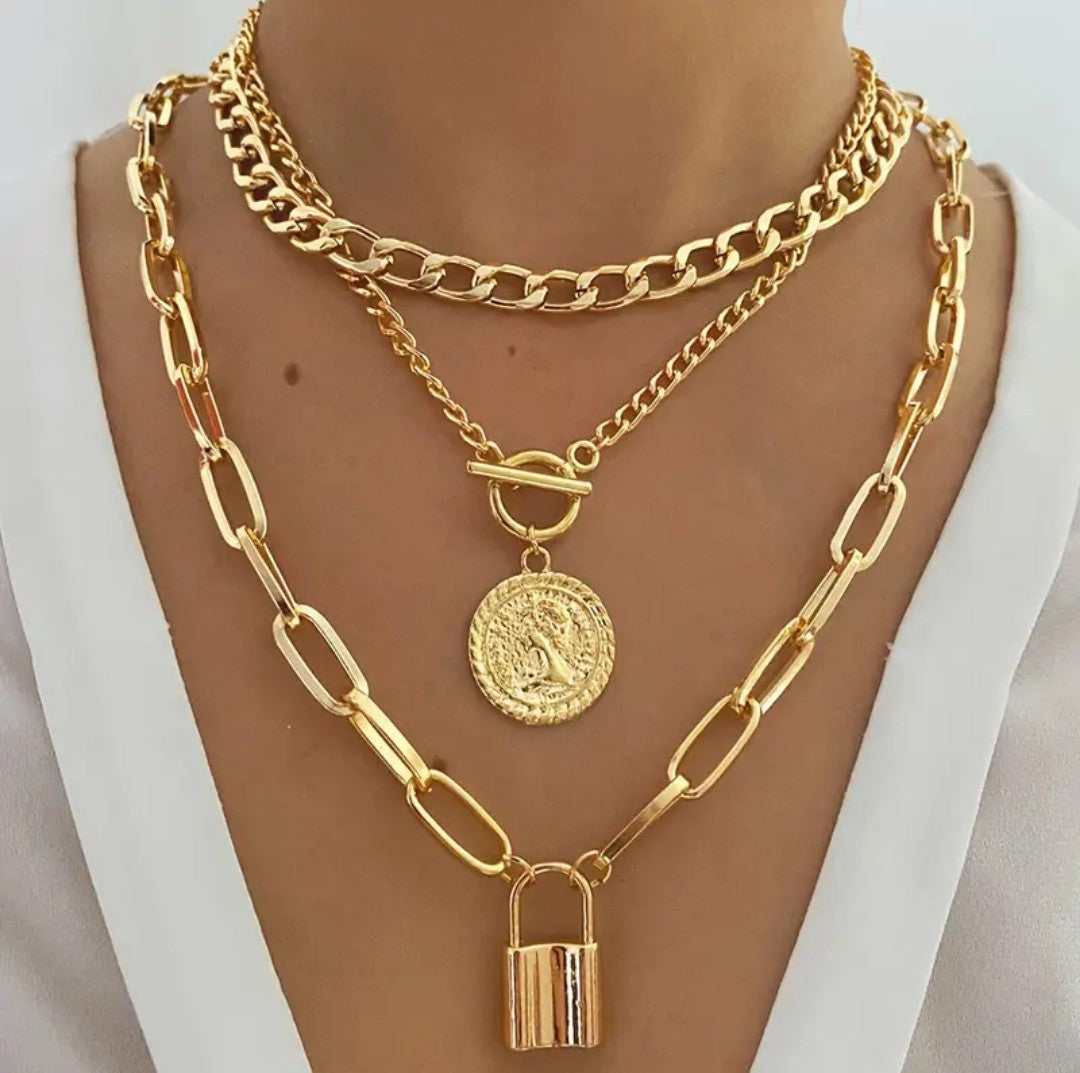 Gold Layered Necklaces for Women Chunky Layered Gold Necklaces Gold Stacked Necklaces Cuban Chunky Layered Paperclip Chain with Coin Lock Pendant Toggle Clasp Necklace Jewelry